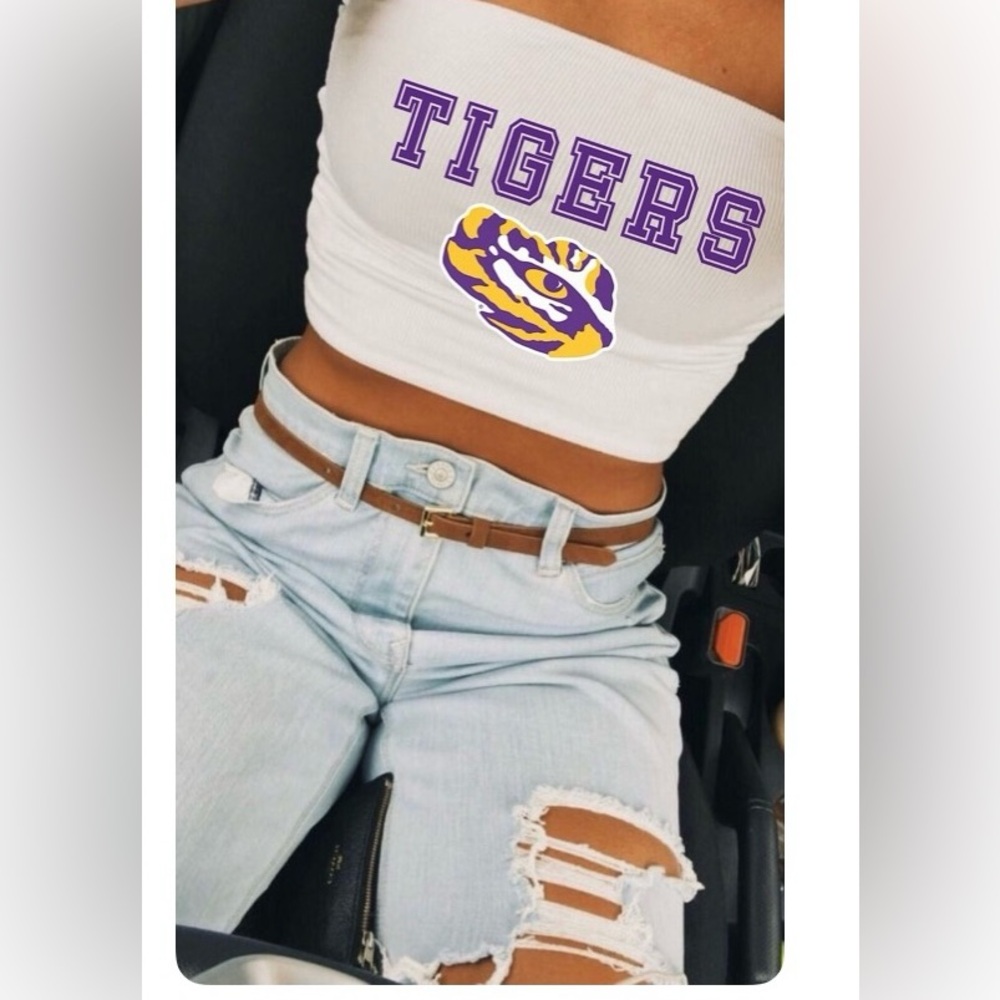 Never worn it was too short for my torso. Tigers was custom made.